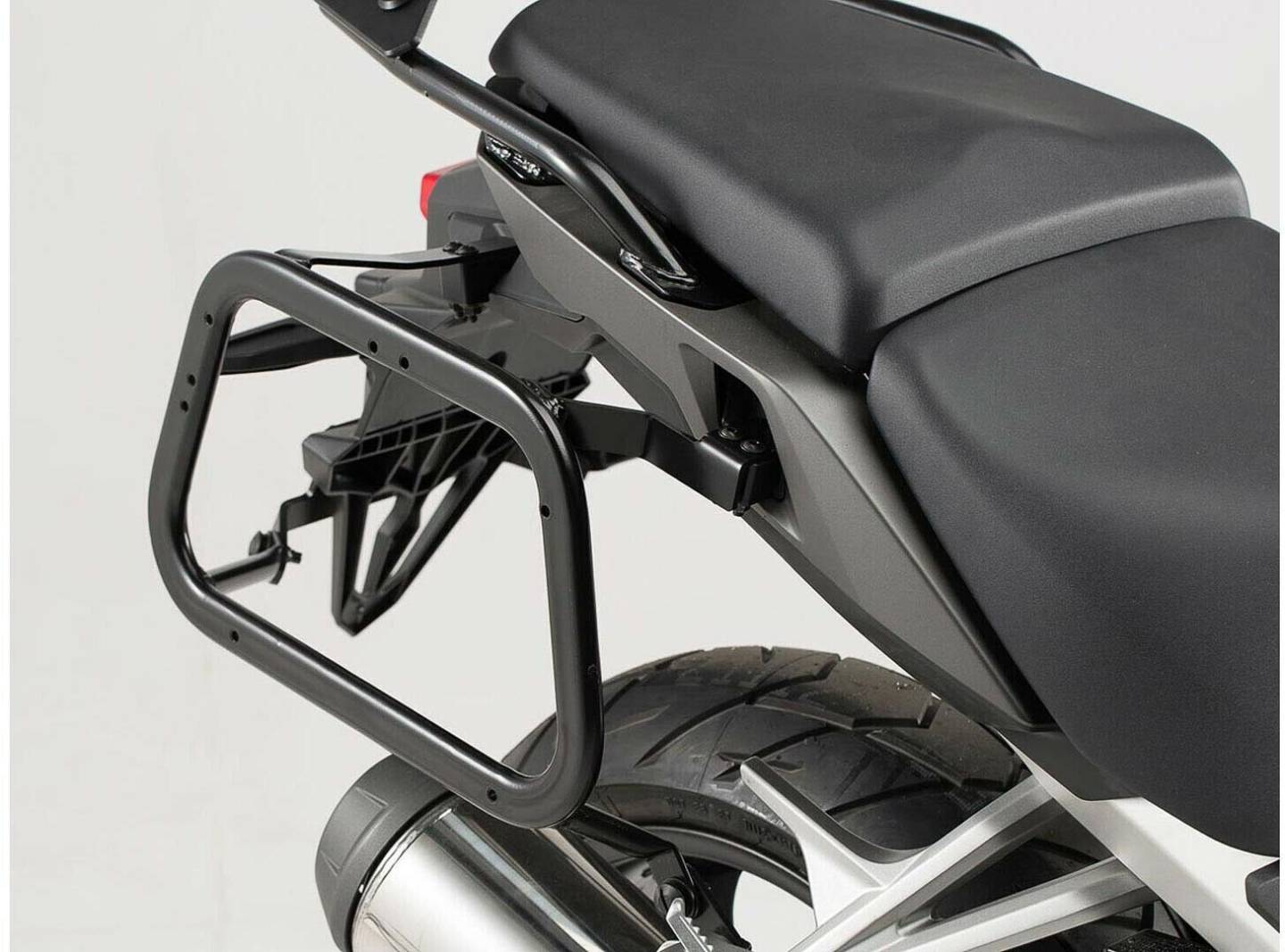 Stahlgruber SW-Motech EVO side carriers Honda VFR800X Crossrunner (15-) black Motorradgepäck